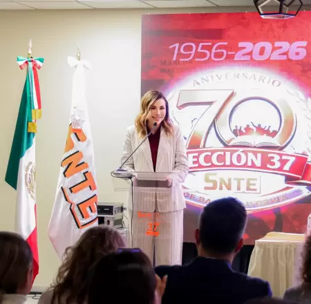 Destaca Marina del Pilar unidad con docentes en aniversario de la Secci�n 37 del