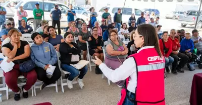 CESPT acerca tr�mites y atenci�n a familias del este de Tijuana