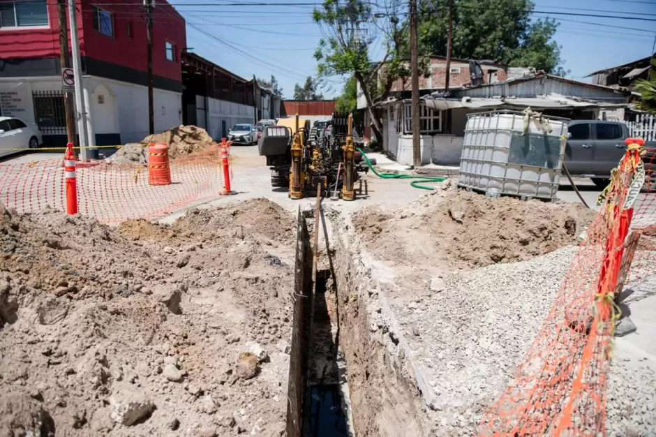 Rehabilitan red de drenaje obsoleta en la colonia Fort�n de las Flores