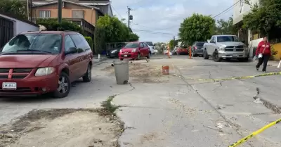 Protecci�n Civil coloc� engomados en viviendas por inestabilidad de terreno en S