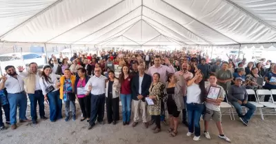 Julieta Ram�rez reconoce el trabajo y esfuerzo de l�deres comunitarios de "Manos