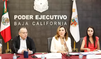 Di�logo directo con colectivos de b�squeda de Baja California