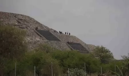 Tiroteo en la pir�mide de la Luna en Teotihuac�n