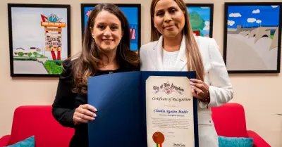 Claudia Agat�n construye alianzas con sectores esenciales de Los �ngeles