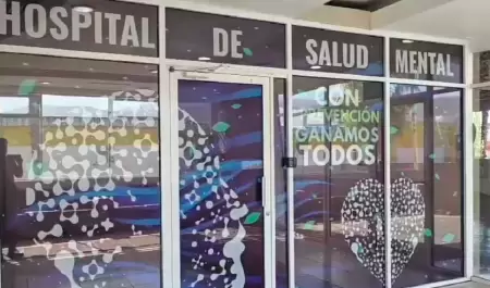 Psiquiatras advierten que prohibir celulares en escuelas resultar�a insuficiente