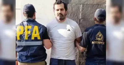 Fernando Far�as Laguna