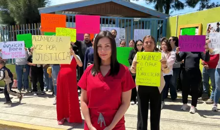 Padres de familia exigen nombramiento para directora con 17 a�os de servicio