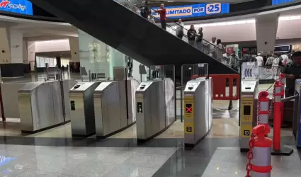 Tren Buenavista-Aeropuerto Internacional Felipe �ngeles (AIFA)