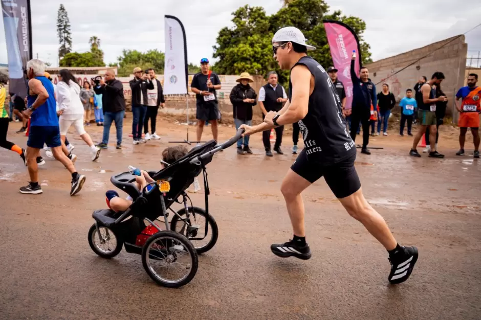 Fiesta deportiva en Maneadero