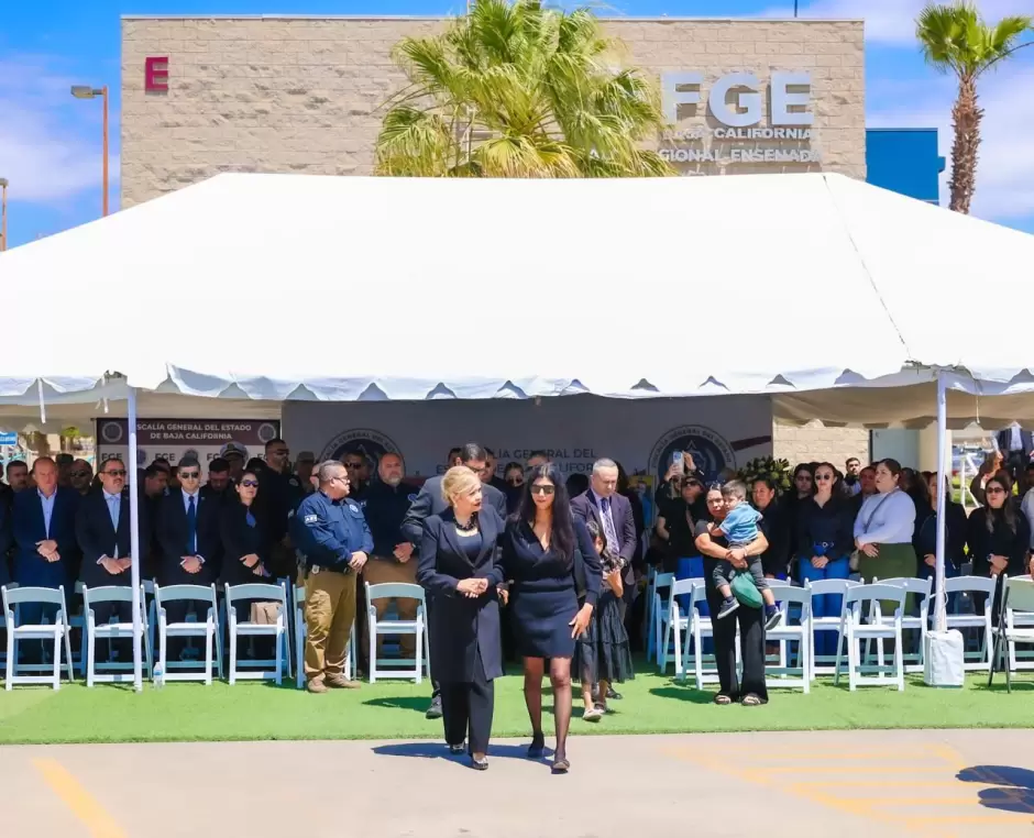 Honras f�nebres a agente del Ministerio P�blico, coordinador de Homicidios en Ensenada