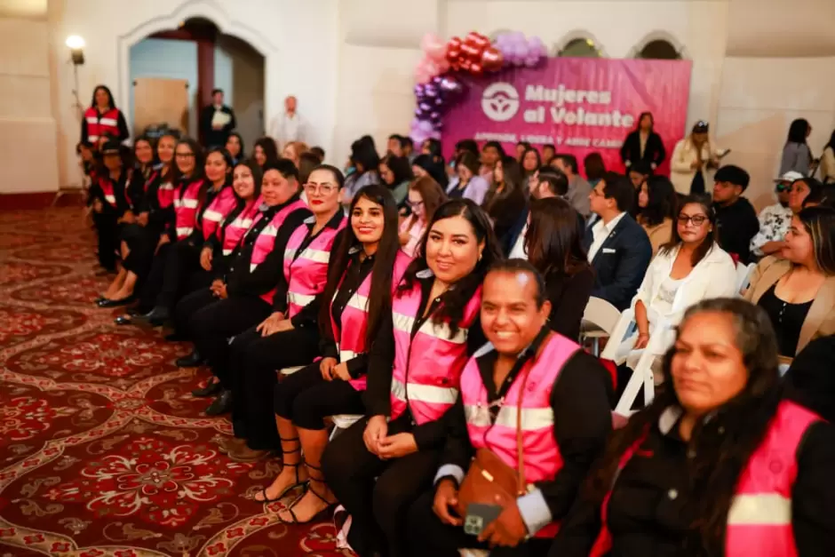 Programa Mujeres al Volante en Ensenada