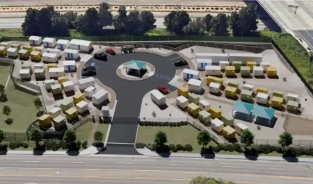 Inicia construcci�n de caba�as para personas sin hogar en Lemon Grove