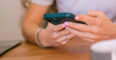 Registro obligatorio de celular.