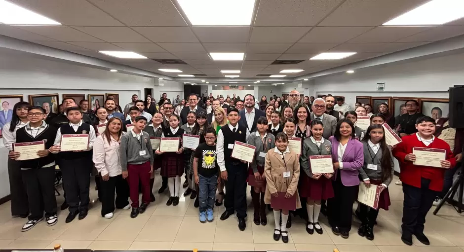 Encabeza Ismael Burgue�o 'Infancia en la Presidencia'