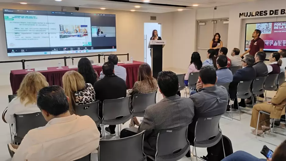 Foro sobre uso de dispositivos digitales en centros escolares