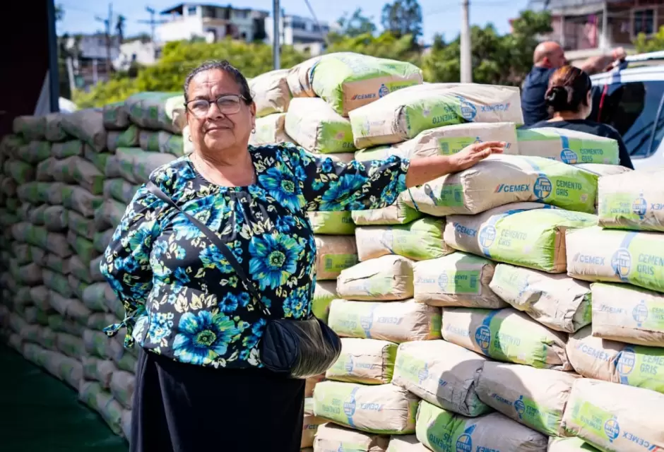 Beneficia Gobierno de Claudia Agat�n a m�s de 200 familias con apoyos de mejoramiento de vivienda