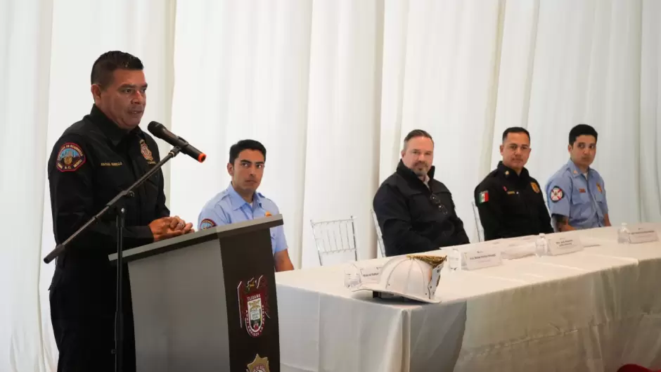 Certifican a 68 nuevos bomberos de Tijuana en atenci�n de emergencias