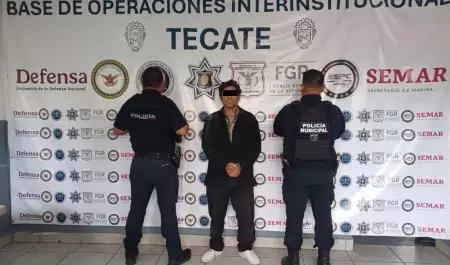 Polic�a de Tecate somete a sujeto agresivo tras reporte vecinal