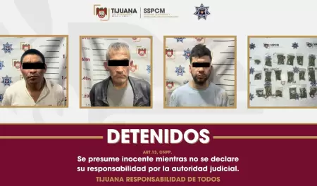 Presuntos responsables de abandonar un veh�culo con un cuerpo son asegurados por