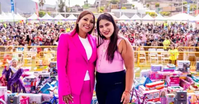 Celebra Claudia Agat�n a 1,500 infantes ensenadenses en Mega Kids 2026