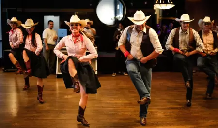 Ensenada brilla en la Semana de M�xico en Chicago