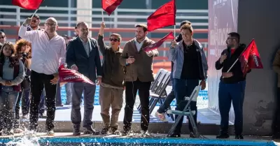 Entrega Ismael Burgue�o alberca remodelada de la Unidad Deportiva Tijuana