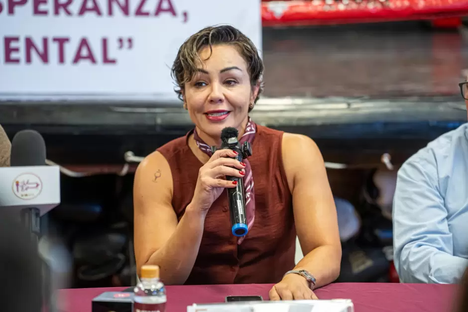 Documental 'Pu�os de Esperanza' sobre la historia de Jackie Nava