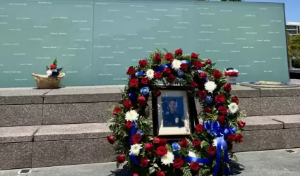 Rinden homenaje a oficiales ca�dos durante memorial anual de fuerzas del orden e