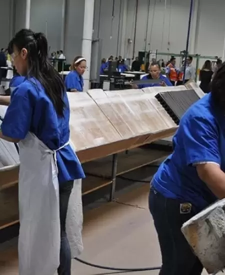 Otorga industria de Tijuana cada vez m�s apoyo a madres trabajadoras: Arhitac