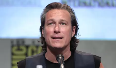 John Corbett