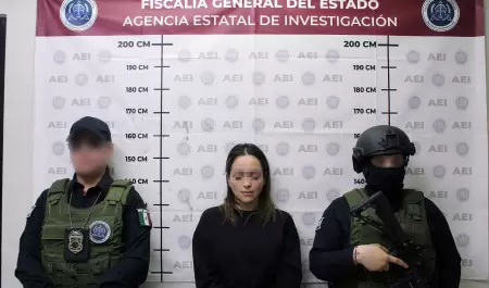 Vinculada a proceso acusada por muerte de menor abandonado en veh�culo en Mexica
