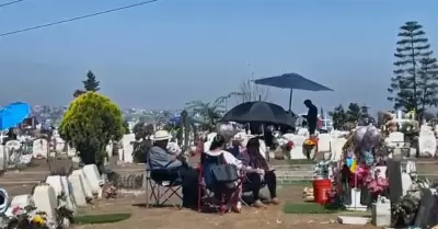 Panteones de Tijuana registraron incremento de visitantes por el D�a de las Madr