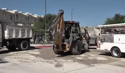 Anuncia Cespt inversi�n de 100 mdp para reparar 65 mil metros cuadrados de pavim