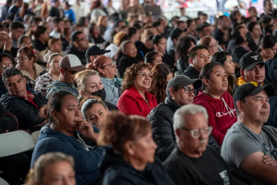Entrega de apoyos económicos a emprendedores de Cerro Colorado y Otay