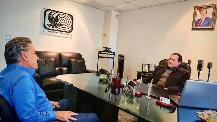 Jes�s Ruiz Uribe se re�ne con dirigente del STIRTT Tijuana para impulsar capacitaci�n de trabajadores