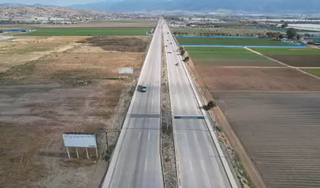 Fortalecen red carretera de Baja California