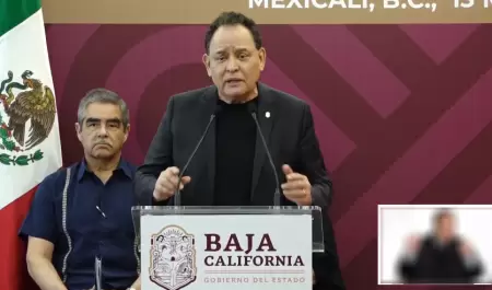 secretario de Salud de Baja California, Adri�n Medina Amarillas