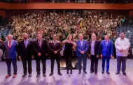 Reconocen a docentes de Baja California por trayectoria y liberan m�s de 3 mil pensiones