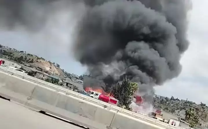 Incendio consume ocho viviendas en invasi�n del Ca��n del Padre en Tijuana