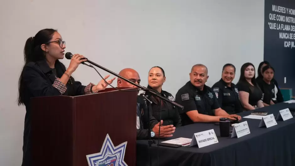 Programa preventivo "J�venes Cambiando sus Vidas" en Tijuana