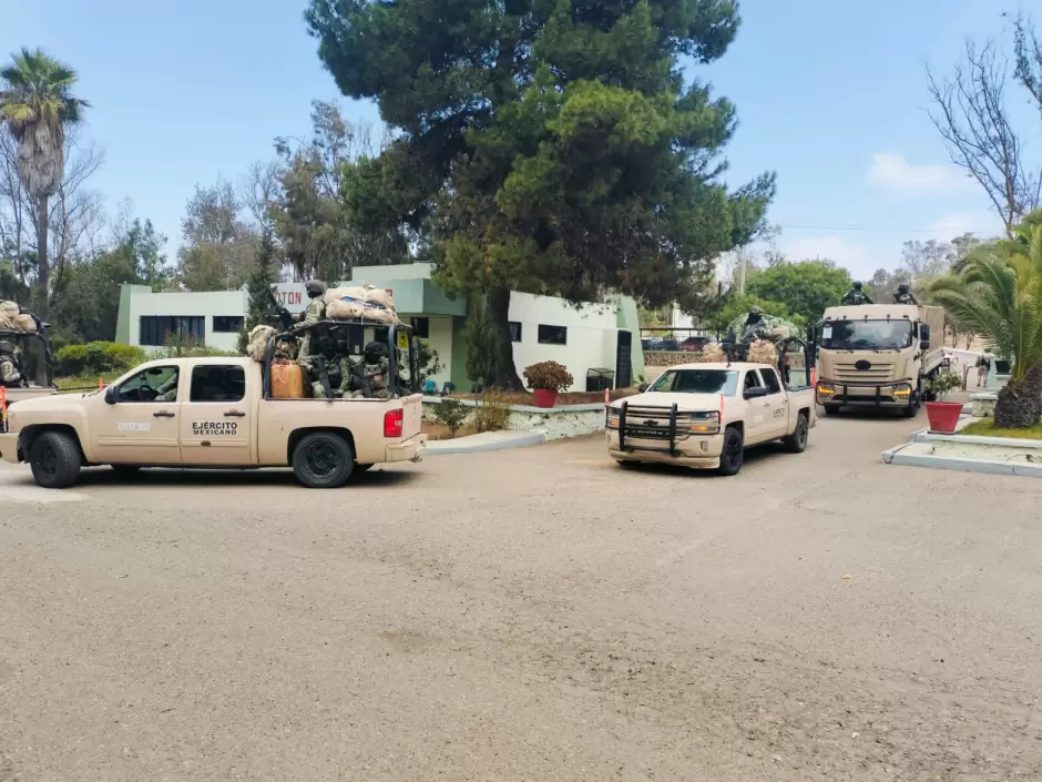 Arriban 300 elementos del Ej�rcito Mexicano a Baja California para reforzar seguridad