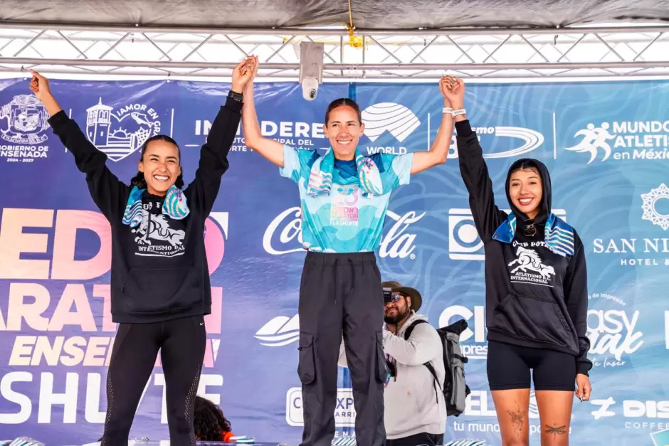 Premiaci�n del XXIII Medio Marat�n Internacional Ensenada FlashLyte 2026