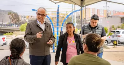 Atiende Alfredo �lvarez invitaci�n de vecinos de la zona este de Tijuana