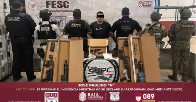 Presunto jefe de c�lula criminal detenido con armas y droga