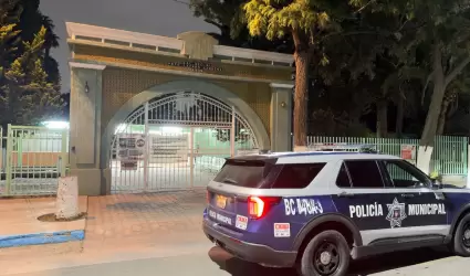 Autoridades retiran a exalumna que ingres� irregularmente a preparatoria en Tiju