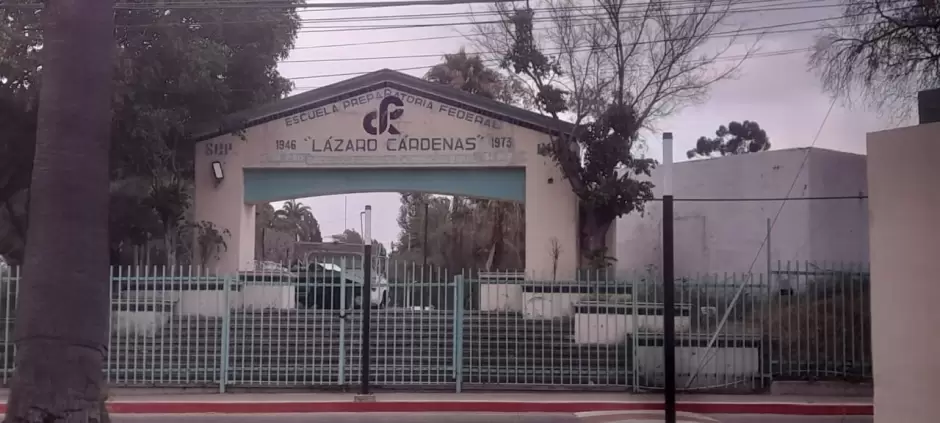 Autoridades retiran a exalumna que ingresó irregularmente a preparatoria en Tijuana