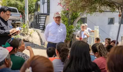 Presenta Alfredo �lvarez Plan Maestro a l�deres vecinales y transportistas en Ti