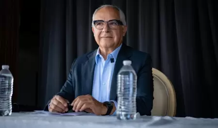 Alfredo �lvarez