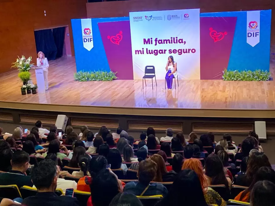 DIF Baja California impulsa encuentro sobre salud emocional y crianza positiva en Mexicali