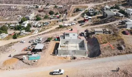 Avances de obra de agua potable en Valle Imperial para atender rezago hist�rico